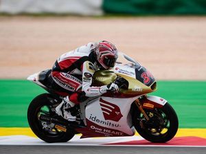Mario Aji Harap Bisa Susul Jejak Somkiat Chantra Naik Kelas ke MotoGP Mario Aji Harap Bisa Susul Jejak Somkiat Chantra Naik Kelas ke MotoGP