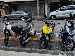 Tak Ada Tukang Parkir Liar di Malaysia, Indonesia Bisa Tiru Nggak? Tak Ada Tukang Parkir Liar di Malaysia, Indonesia Bisa Tiru Nggak?