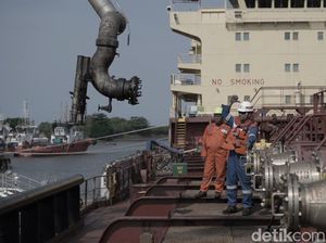 Pertamina Cilacap Ekspor Perdana MFO Low Sulphur ke Singapura Pertamina Cilacap Ekspor Perdana MFO Low Sulphur ke Singapura