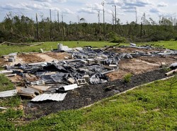 Video dari Udara: Missouri Luluh Lantak Disapu Tornado