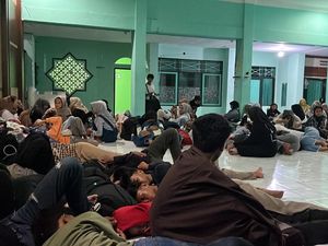 Siswa Rombongan Bus Study Tour SMP Terbakar di Jogja Sudah Pulang ke Cirebon Siswa Rombongan Bus Study Tour SMP Terbakar di Jogja Sudah Pulang ke Cirebon