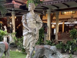 Hidden Gems untuk Foto Kasual sampai Pre-wedding di Rumah Pesik Hidden Gems untuk Foto Kasual sampai Pre-wedding di Rumah Pesik