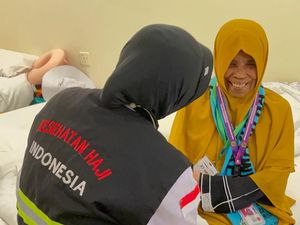 Jemaah Haji Tunanetra Sajeriyah: Tuhan Dengar Doa Saya