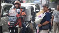 Ada Wisuda, Lalin Lebak Bulus-Ciputat Macet Parah