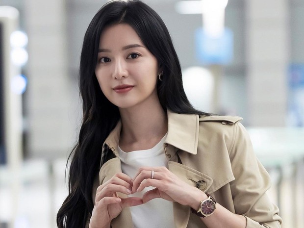 Aktris Kim Ji Won/Foto: Instagram @highziumstudio