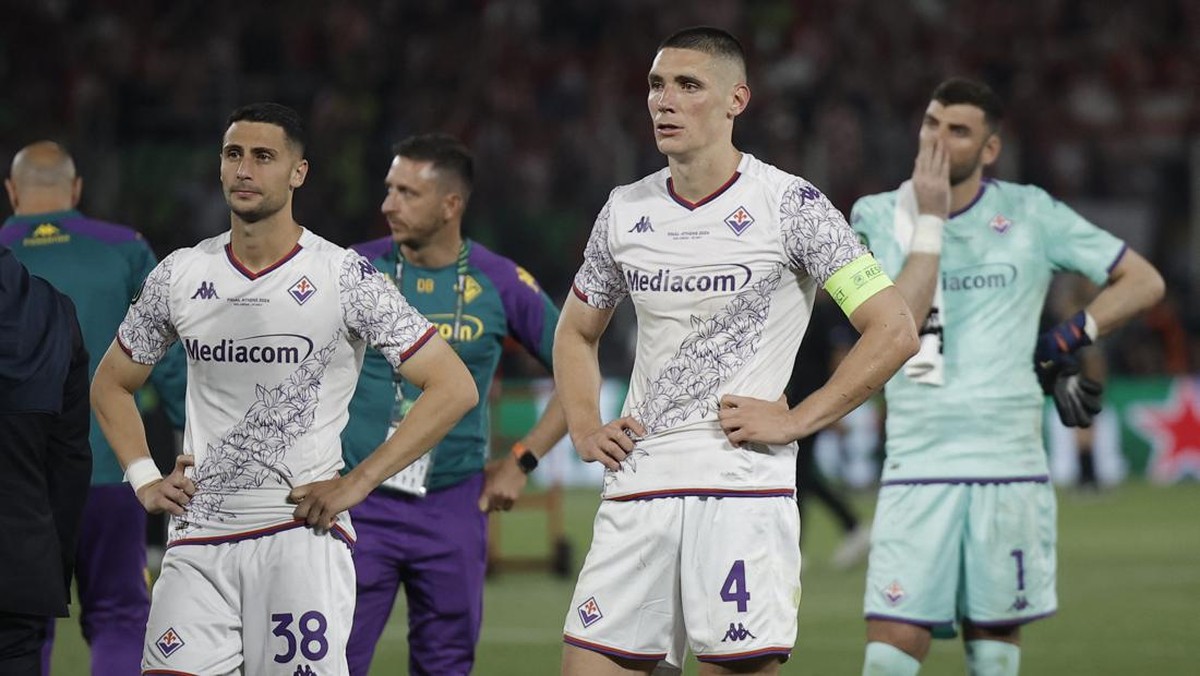 Fiorentina lagi-lagi kalah di final Conference League (REUTERS/Louiza Vradi)
