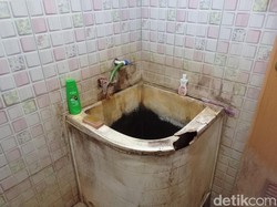 Pemilik Rumah Numpang Mandi di Tetangga Usai Temuan Mayat dalam Toren