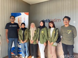 Mahasiswa UPN Kunjungi Redaksi detikJatim Kulik Strategi Bisnis Media