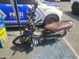 Pria Ditemukan Tewas di Selokan Semarang, Tergeletak Bareng Motornya