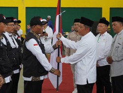 Lepas 431 Jemaah Haji, Wabup Sukabumi: Harap Ibadah Berjalan Lancar