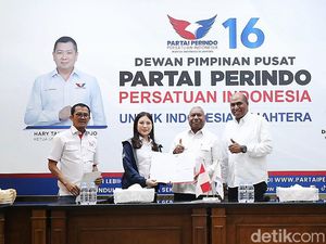 Perindo Dukung Dominggus-Lakotani untuk Pilgub Papua Barat Perindo Dukung Dominggus-Lakotani untuk Pilgub Papua Barat