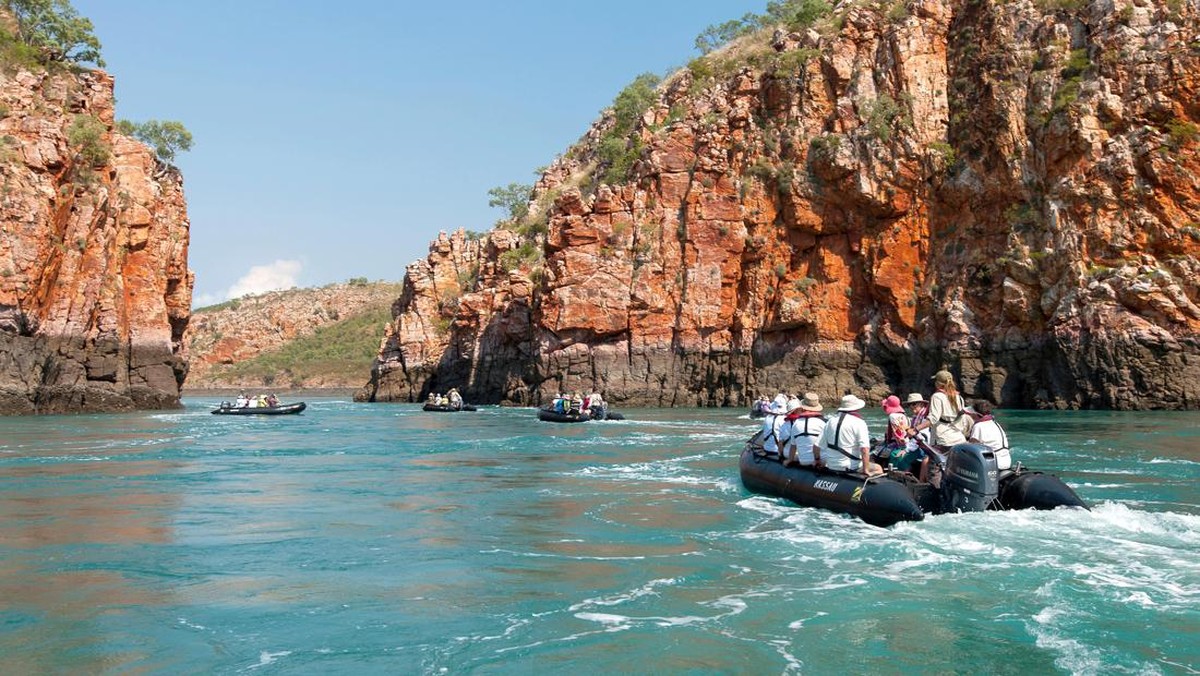Potret Air Terjun Horizontal di Australia yang Bakal Ditutup untuk Wisata