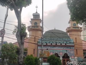 Potret Masjid Al Mamur, Pernah Jadi Masjid Terbesar Sebelum Istiqlal Potret Masjid Al Mamur, Pernah Jadi Masjid Terbesar Sebelum Istiqlal