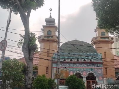 Potret Masjid Al Mamur, Pernah Jadi Masjid Terbesar Sebelum Istiqlal