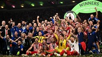 Keberhasilan Olympiakos meraih gelar UEFA Conference League bikin mereka menjadi klub Yunani pertama yang menjadi juara di kompetisi Eropa. Klub Yunani sebelumnya seolah hanya sekadar meramaikan persaingan di kompetisi Eropa. REUTERS/Dylan Martinez  