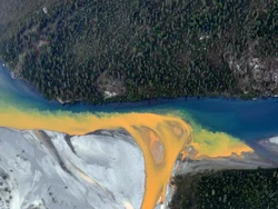 Sungai-sungai di Sini Berubah Warna Jadi Oranye, Alasannya Bikin Kaget