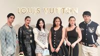 Taeyeon SNSD ke Indonesia, Raisa sampai Al Ghazali Foto Bareng