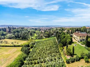 Intip Isi Villa Medieval Abad ke-14 di Eropa yang Dijual Rp 210 M Intip Isi Villa Medieval Abad ke-14 di Eropa yang Dijual Rp 210 M