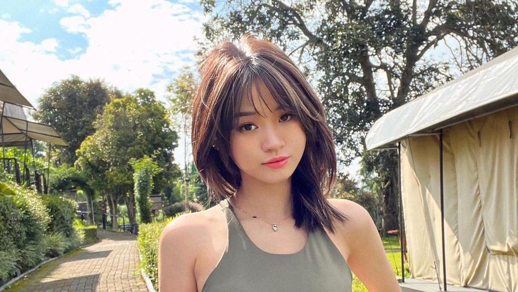 5 Pesona Catheez Dijuluki Trio Bocah Kosong Bareng Elsa Japasal dan Nita Vior 5 Pesona Catheez Dijuluki Trio Bocah Kosong Bareng Elsa Japasal dan Nita Vior