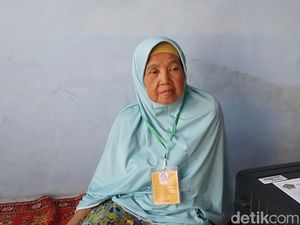 Impian Haji Hermat Kipli Tertunda Karena Kendala Visa