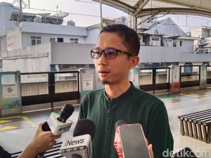 MRT Koordinasi dengan Kontraktor soal Aturan Jarak Usai Insiden Besi Jatuh MRT Koordinasi dengan Kontraktor soal Aturan Jarak Usai Insiden Besi Jatuh