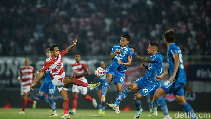 Madura United vs Persib Bandung! Final Championship Series Liga 1 leg kedua