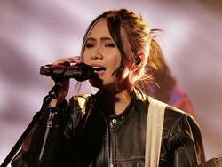 Video: Dibawa Galau-Berjingkrak Bareng Reality Club di Konser NIKI Jakarta