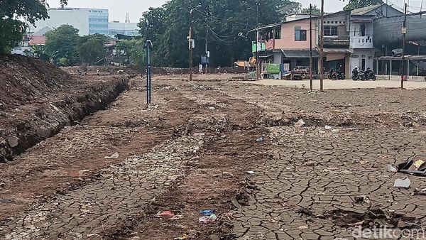 Penampakan Ratanya Rumah-rumah di Proyek Normalisasi Ciliwung