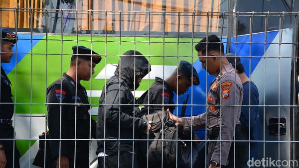 Situasi di Suramadu Jelang Laga Madura United vs Persib