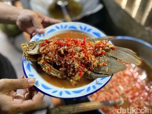 Cicip Pecak Gurame yang Nendang Rasanya di RM Bale Betawi Cicip Pecak Gurame yang Nendang Rasanya di RM Bale Betawi