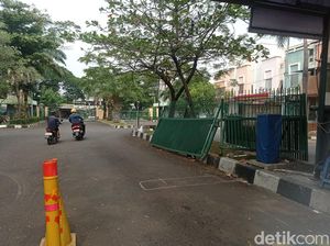 Ngeri Pria Terseret hingga Tewas Ditabrak Lansia Ngebut di Jakut Ngeri Pria Terseret hingga Tewas Ditabrak Lansia Ngebut di Jakut
