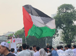 Cerita di Balik Bendera Raksasa Palestina saat Aksi All Eyes on Rafah
