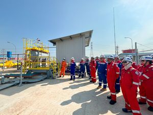 Tinjau Fasilitas Pipa Gas Cisem, Dirtekling Migas Tekankan Aspek Keamanan Tinjau Fasilitas Pipa Gas Cisem, Dirtekling Migas Tekankan Aspek Keamanan