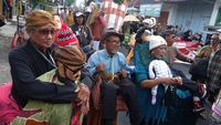 Melihat Kemeriahan Kirab Bhinneka di Solo