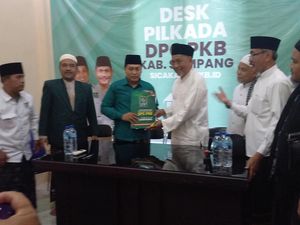 Mantan Bupati Noer Tjahja Maju Daftar Pilbup Sampang Lewat PKB