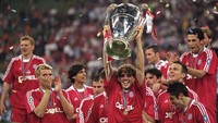 Owen Hargreaves/Inggris. Juara Bundesliga di Bayern Munich (2001, 2003, 2005, 2006). Foto: Getty Images/Alex Livesey