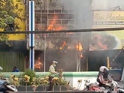 Kantor Cabang Bank di Pasuruan Ludes Terbakar