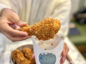 Begini Sensasi Makan Es Krim Ayam Goreng yang Manis Legit Begini Sensasi Makan Es Krim Ayam Goreng yang Manis Legit