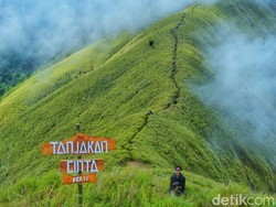 Bule Swiss Tewas di Bukit Anak Dara Sejak Kemarin, Jenazah Belum Dievakuasi