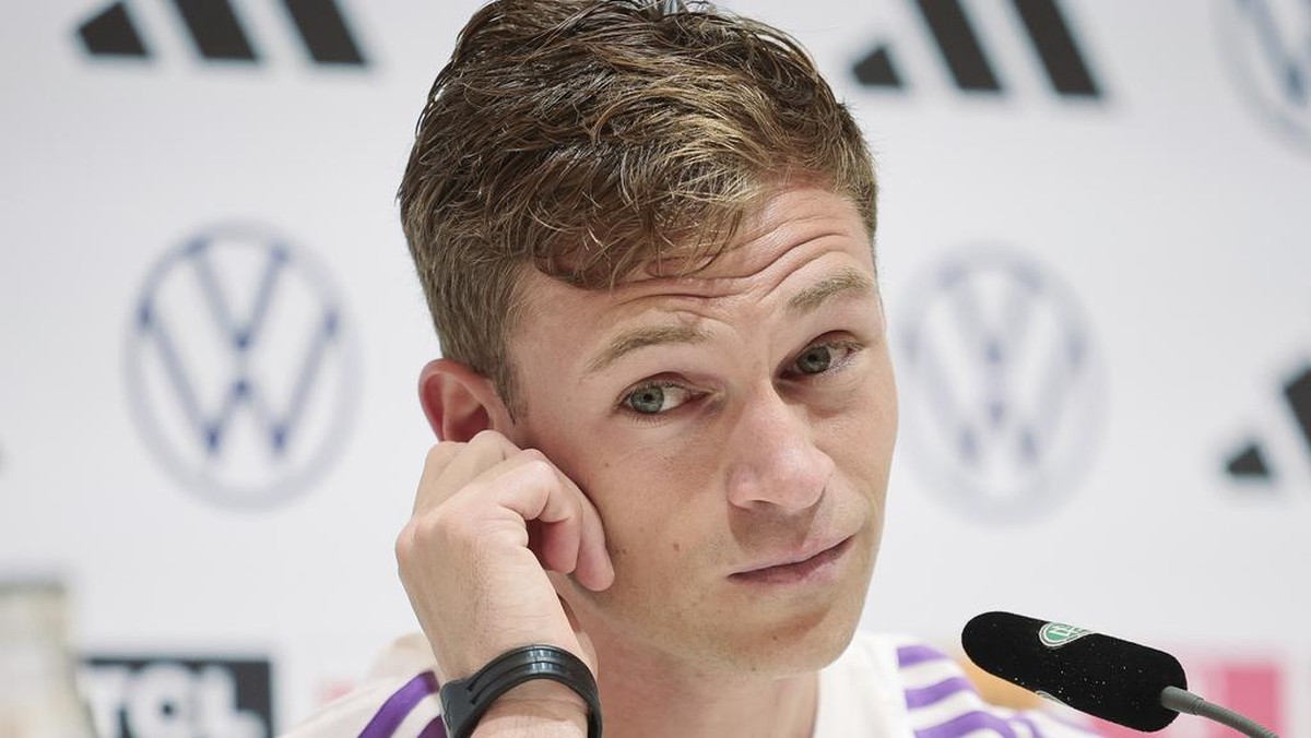 Joshua Kimmich mengecam survei rasis soal timnas Jerman (Foto: AP/Christian Charisius)