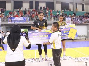 Kapolres Bojonegoro Apresiasi Kejurprov Voli Jatim U-17 Berjalan Lancar Kapolres Bojonegoro Apresiasi Kejurprov Voli Jatim U-17 Berjalan Lancar