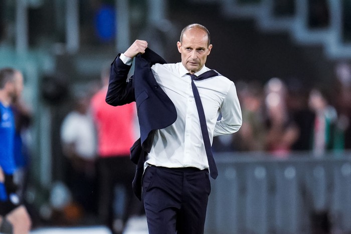 Massimiliano Allegri head coach fo Juventus FC reacts with referee Fabio Maresca during the Coppa Italia 2023/2024 Frecciarossa final match between Atalanta BC and Juventus FC at Stadio Olimpico on May 15, 2024 in Rome, Italy. (Photo by Giuseppe Maffia/NurPhoto via Getty Images)