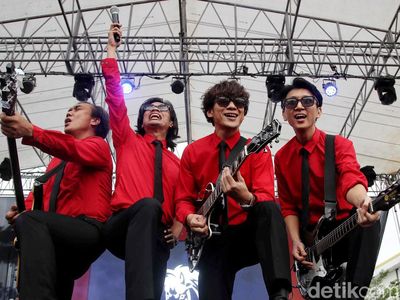 Pecah! The Changcuters Tutup Daihatsu Kumpul Sahabat Bandung dengan Semangat