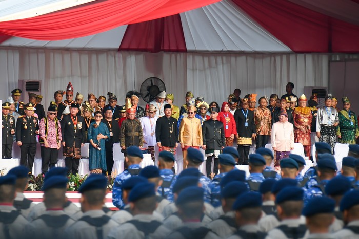Pemerintah menggelar Upacara Peringatan Hari Lahir Pancasila (Harlah Pancasila) di Lapangan Garuda, Pertamina Hulu Rokan, Dumai, Riau Pemerintah menggelar Upacara Peringatan Hari Lahir Pancasila (Harlah Pancasila) di Lapangan Garuda, Pertamina Hulu Rokan, Dumai, Riau