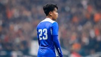 Begitu pula dalam akun DRX Wear yang berkolaborasi dengan PSIS Semarang. Mereka mengunggah, Sebagai official apparel partner PSIS Semarang untuk musim 2024/2025, DRX Wear meneguhkan komitmen untuk menghadirkan semangat yang memancarkan kejayaan di setiap momen di lapangan. Dok. Instagram/@psisofficial