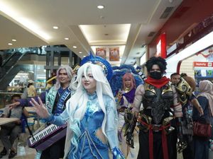Totalitas! Penampilan Cosplayer Bobocu Curi Perhatian Acara MGL Kurafest Totalitas! Penampilan Cosplayer Bobocu Curi Perhatian Acara MGL Kurafest