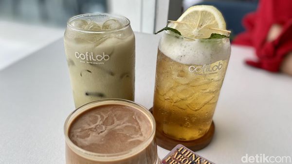 Uniknya Matcha Espresso dan Salmon Chasuke di Cofilab BSD