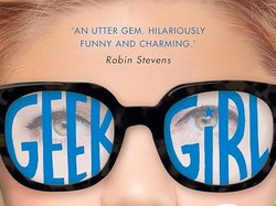 Geek Girl: Cewek Kuper Jadi Model