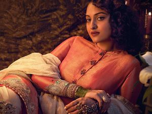 Heeramandi, Perjuangan Tawaif dan Bedanya dengan Pekerja Seks