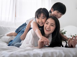 Hal Dasar yang Perlu Diajarkan kepada Anak Terkait Edukasi Seksual